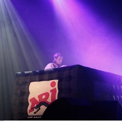 NRJ Music Tour de Lille: The Avener