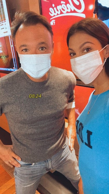 Alex, Iris Mittenaere et toute l’équipe du Réveil Chérie sont avec vous jusqu’à 9h sur Chérie FM !