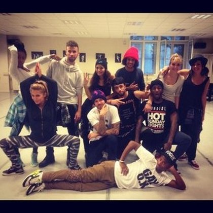 Fin de répèt pour la pokoteam version NRJ awards! Ça va danser FORT! -NMA013 -pokoteam -lastperformance -celebration 