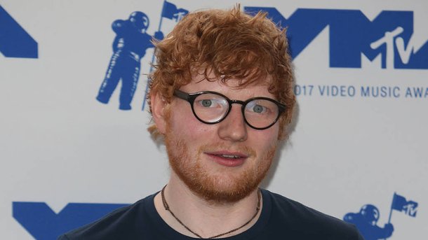 Ed Sheeran a une chanson écrite pour James Bond