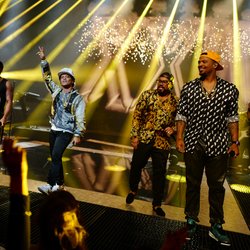 Bruno Mars - Cérémonie NRJ Music Awards 2016