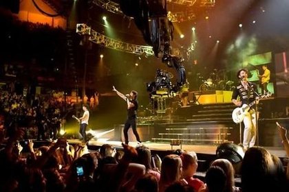 Jonas Brothers 02