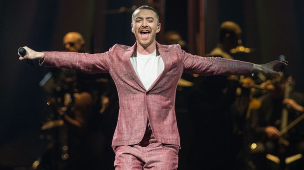 Sam Smith à l'aise avec son corps: «nous sommes enfin amis»