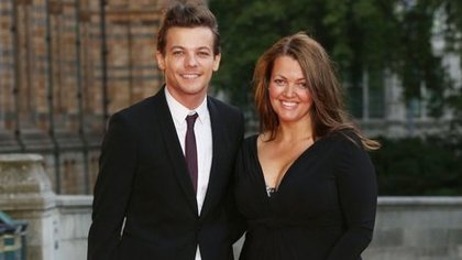 louis-tomlinson-et-sa-mere