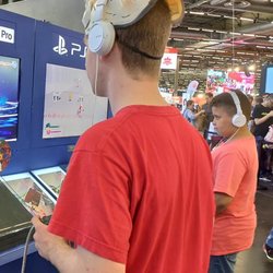 No Straight Roads sur le stand Metronomik.