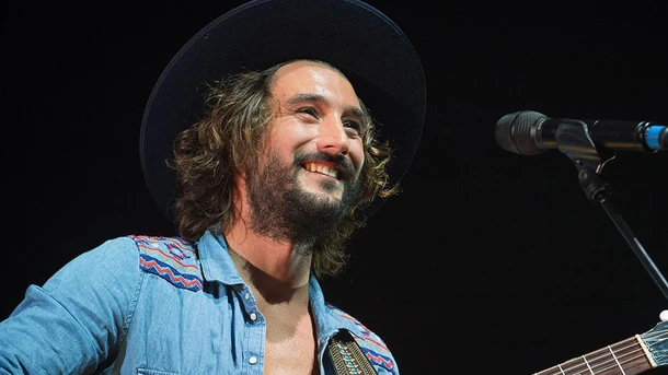 Jeremy Frerot : son morceau « Revoir » arrive jeudi !