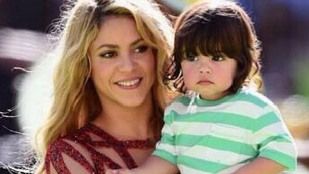 Shakira : maman et sexy pour la finale avec « La La La » !