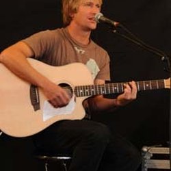  Tom-Frager12