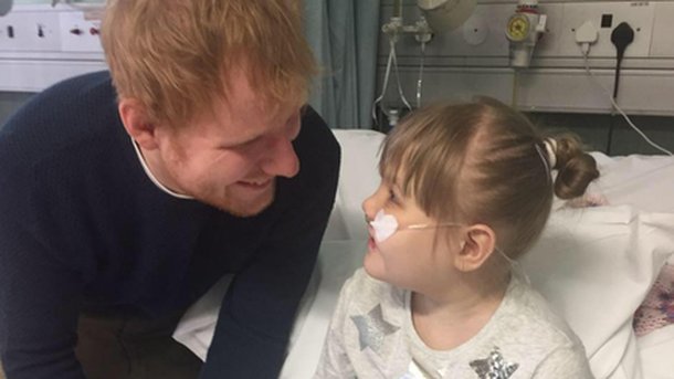 Ed Sheeran : un concert à l’hôpital pour une enfant malade