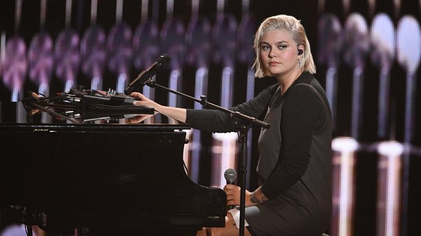 Louane invite Maëlle à l'Olympia pour un duo "magique"