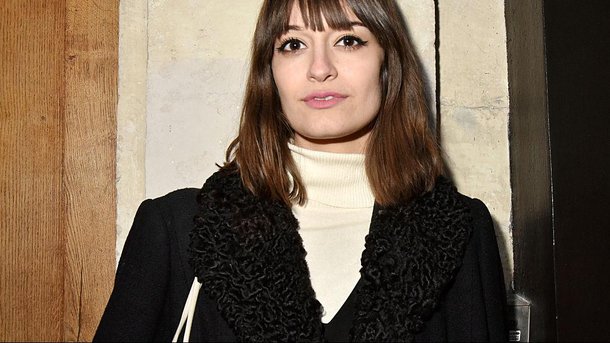 Clara Luciani: sa maladie neurologique qu’elle tente de cacher