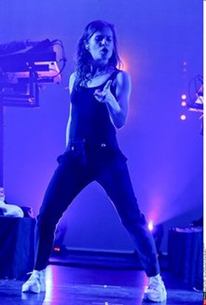 Concert Pop Love - Christine and the Queens