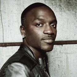 Akon aborde le virage électro dance