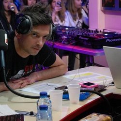 Jeudi 18 avril avec Le Mix de Cauet