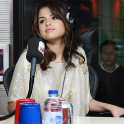 émission du lundi 3 septembre avec Selena Gomez