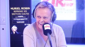 Muriel Robin : son interview sur Rire & Chansons, à propos de son spectacle "Et pof !" et de la série "Mon Ange" sur TF1