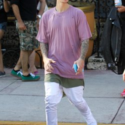 Justin Bieber à la sortie de la Villa Versace à Miami