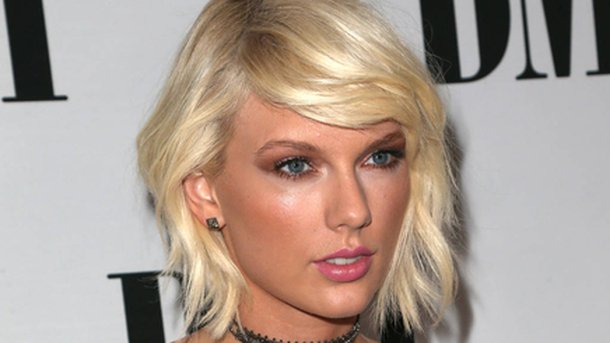 Taylor Swift : Les dessous de sa venue surprise au mariage de deux fans!