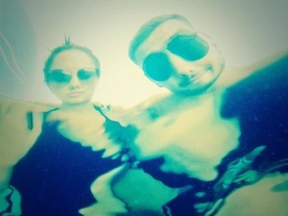 Liam Payne: Under water selfie 