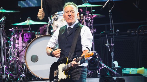 Bruce Springsteen surprend pour son retour