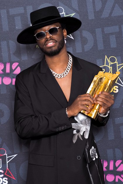 Dadju - Photocall NRJ Music Awards Paris Edition
