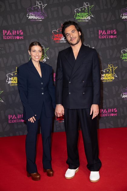Amir et sa femme - Tapis Rouge NRJ Music Awards Paris Edition