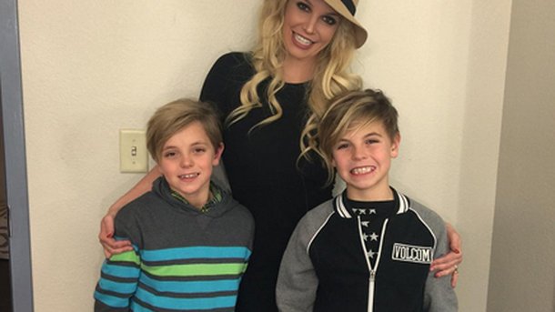 Britney Spears : ses fils trouvent son album «ennuyant»!