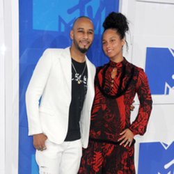 Alicia Keys et Swizz Beatz aux VMAs 2016