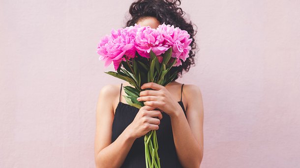 Les infos du Réveil Chérie : 14% de femmes se sont offert un bouquet de fleurs pour la Saint-Valentin