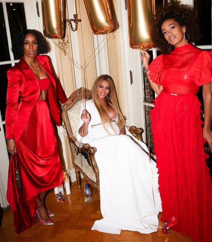Kelly Rowland, Beyoncé et Solange Knowles