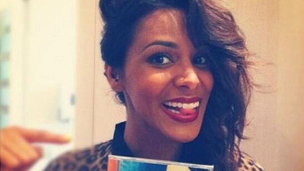Shy'm : Joyeux Anniversaire  « Caméléon » !