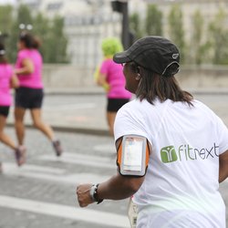 La team Fitnext/Chérie FM lors de la Parisienne
