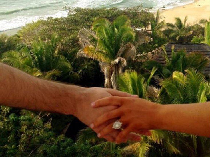la-bague-de-christina-aguilera-vaut-tous-les-oui-du-monde