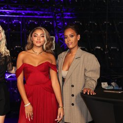 Louane, Wejdene et Amel Bent - Backstage NRJ Music Awards Paris Edition