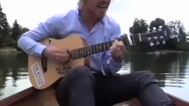 Julien Doré ressuscite Kurt Cobain
