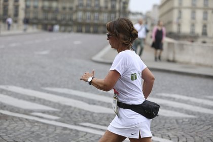 La team Fitnext/Chérie FM lors de la Parisienne