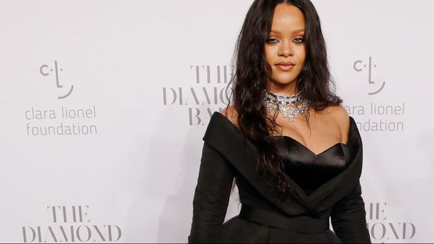 Rihanna ouvre un nouveau magasin Fenty!