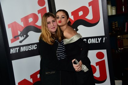 Selena Gomez à Paris: rencontre avec ses fans