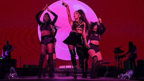 Ariana Grande en concert à l'AccorHotels Arena: la chanteuse transporte ses Arianators sur sa planète