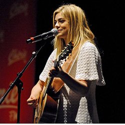 Louane - Concert Pop Love