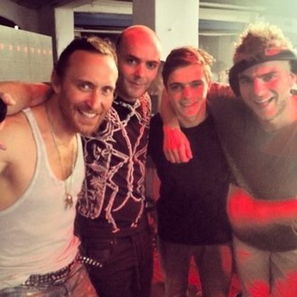 David Guetta : Complete madness tonight at fmif ibiza with @martingarrix and @showtekmusic