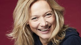 Caroline Vigneaux - Invitée de Rire & Chansons - Lundi 8 janvier de 19h à 20h