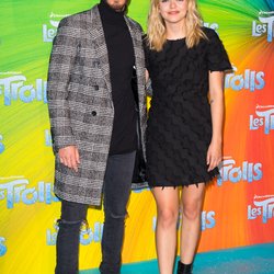 Louane et M Pokora à l'avant-première du film Les Trolls