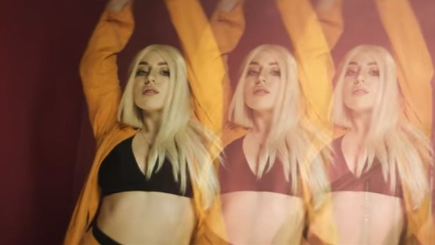 Ava Max - Sweet but Psycho