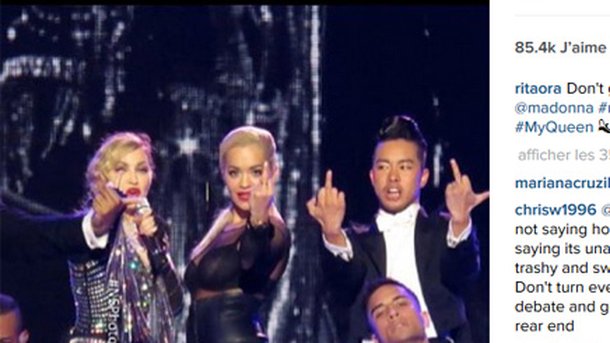 Rita Ora se fait fesser par Madonna !
