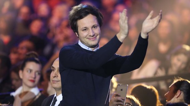 Vianney : son bel hommage à ses parents en plein concert