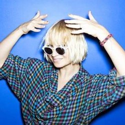 Sia publiera son premier best of au printemps