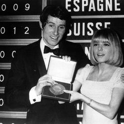 France Gall après sa victoire à l'Eurovision