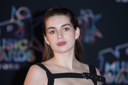 Adèle Castillon - Tapis Rouge des NRJ Music Awards 2022