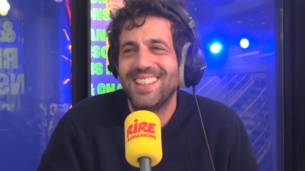 Max Boublil : Ses plus célèbres chansons : "Ce soir tu vas prendre", "Chatroulette",  "Joyeux Noël", "J'aime les moches", "Mon colloc’" et "Pâte à crêpes" - L’Afterwork du Rire